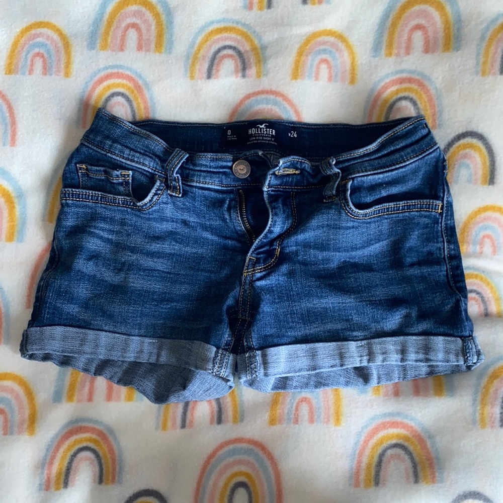 Hollister dark denim short